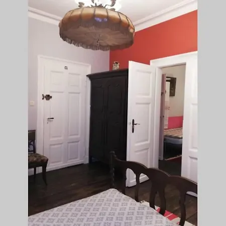 Shoe Styling Apartment Appartement