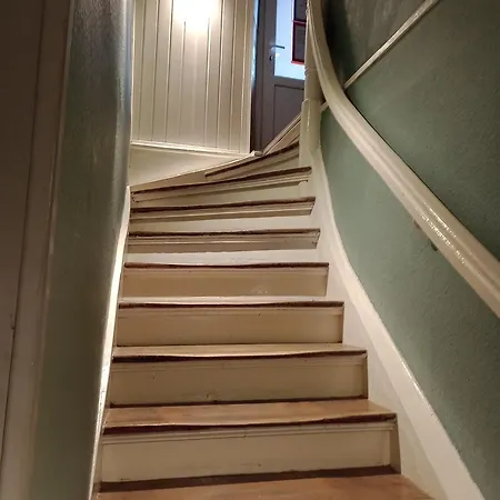 Appartement Shoe Styling Apartment *